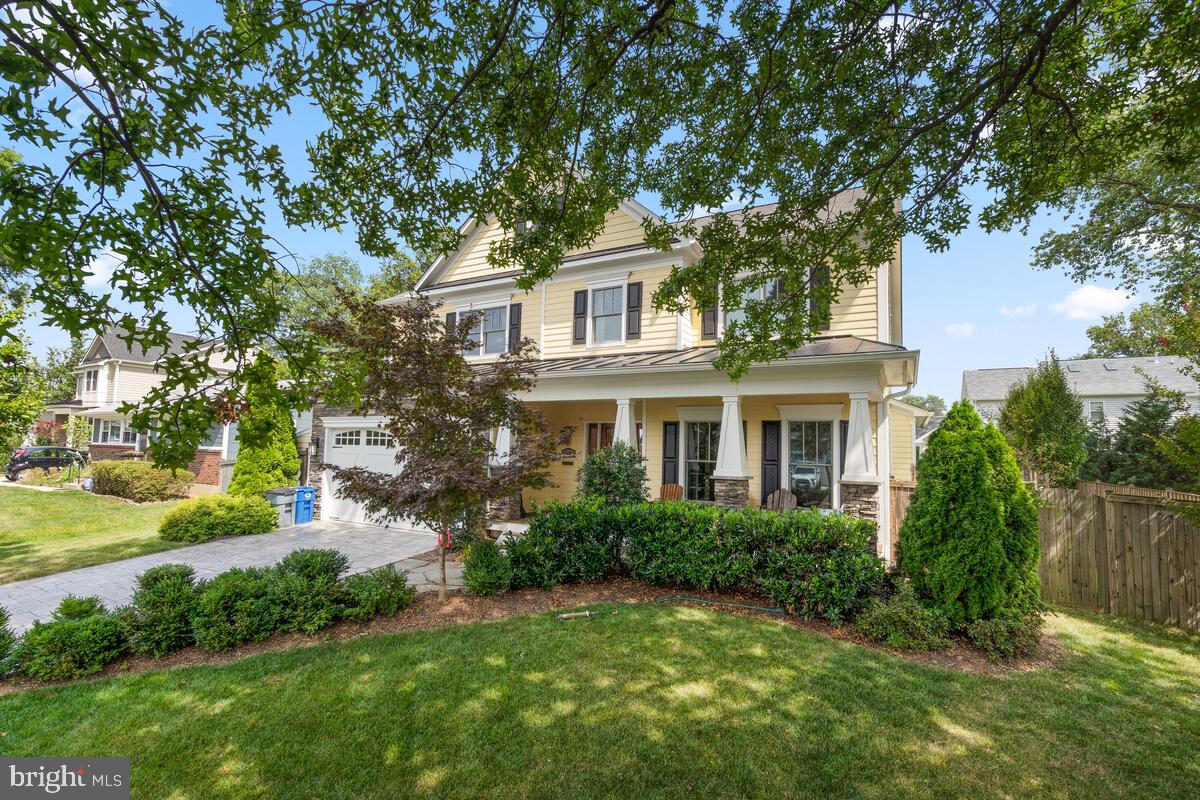 WEST VIENNA WOODS - Residential Lease