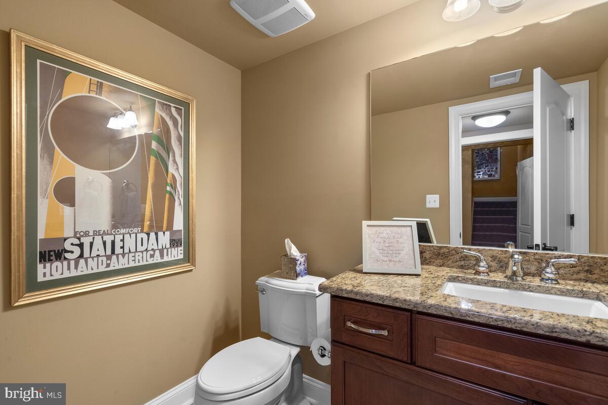 WEST VIENNA WOODS - Residential Lease