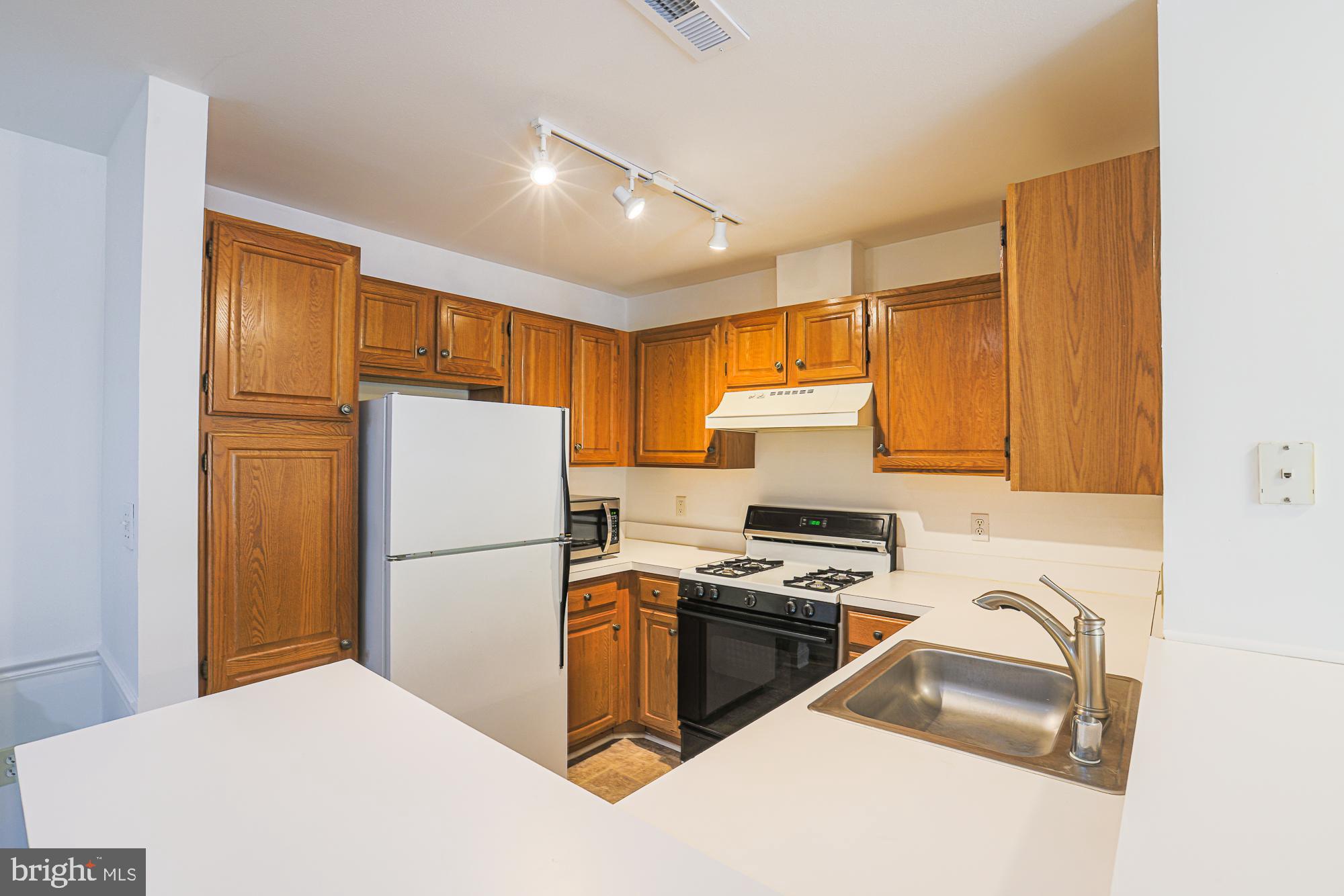 SILVERBROOK WOOD - Residential