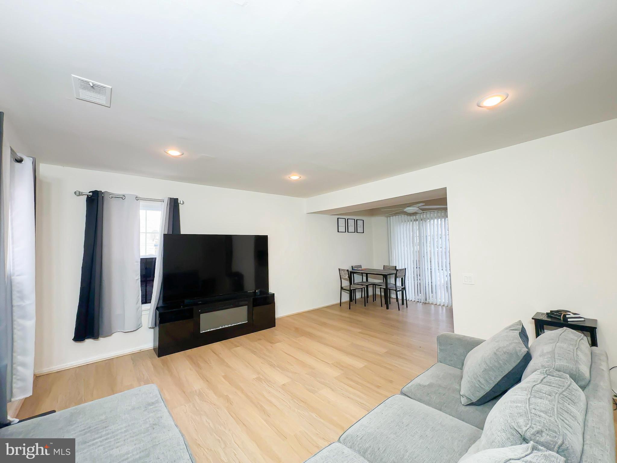 ST CHARLES SUB - BANNISTER - Residential