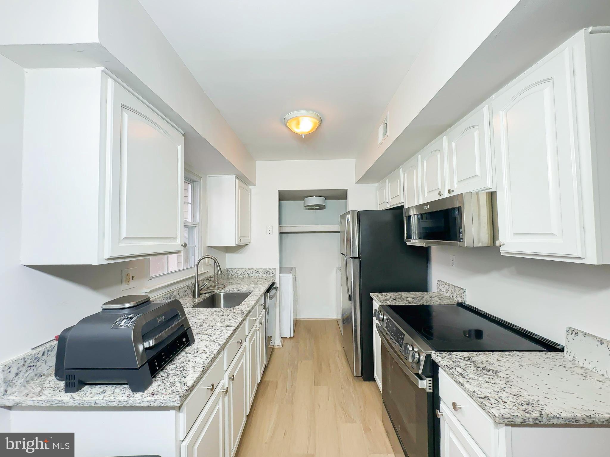 ST CHARLES SUB - BANNISTER - Residential