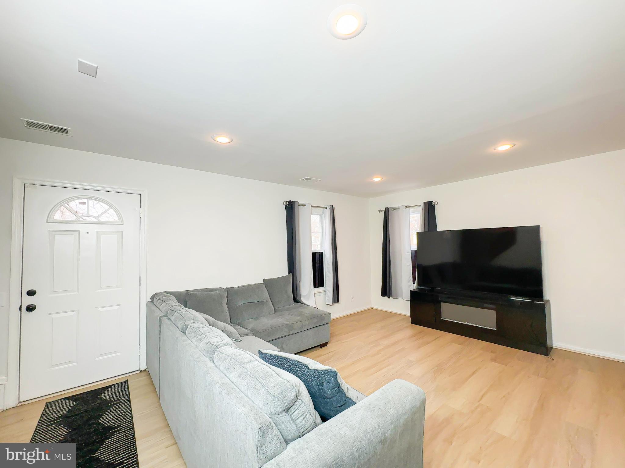 ST CHARLES SUB - BANNISTER - Residential