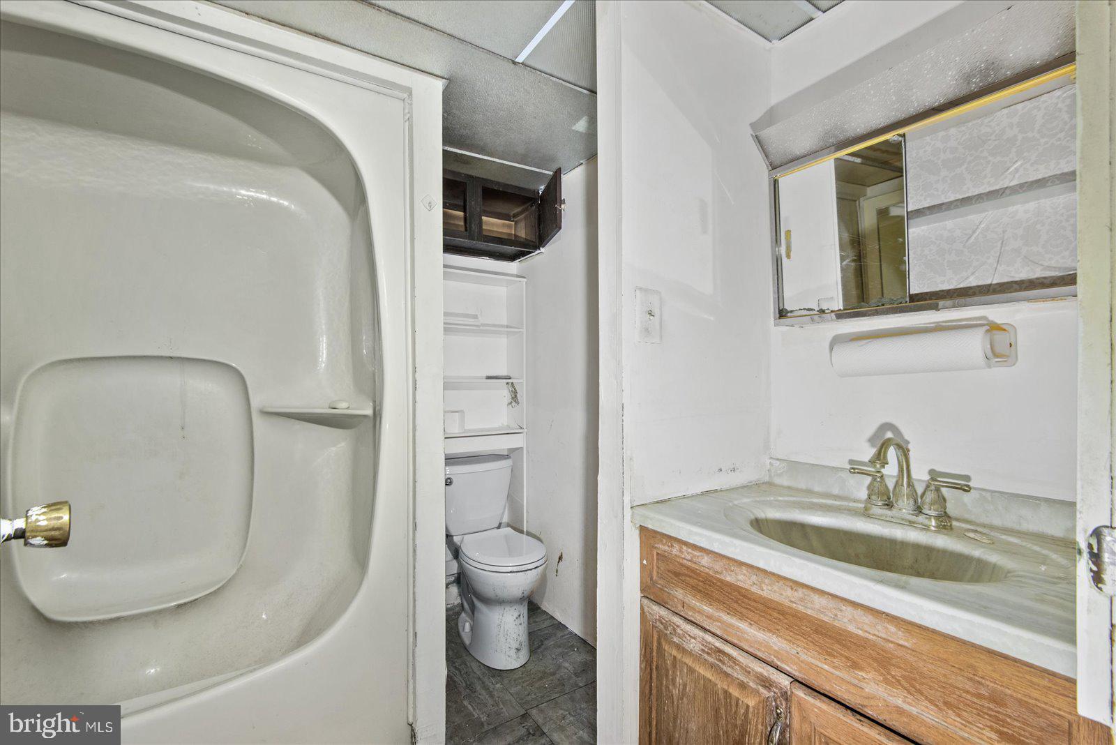 DOE RUN ESTATES - Residential