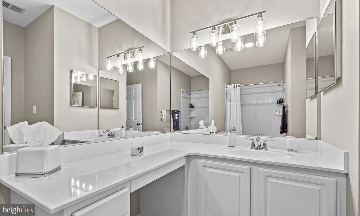 RIVERBEND AT CASCADES - Residential Lease