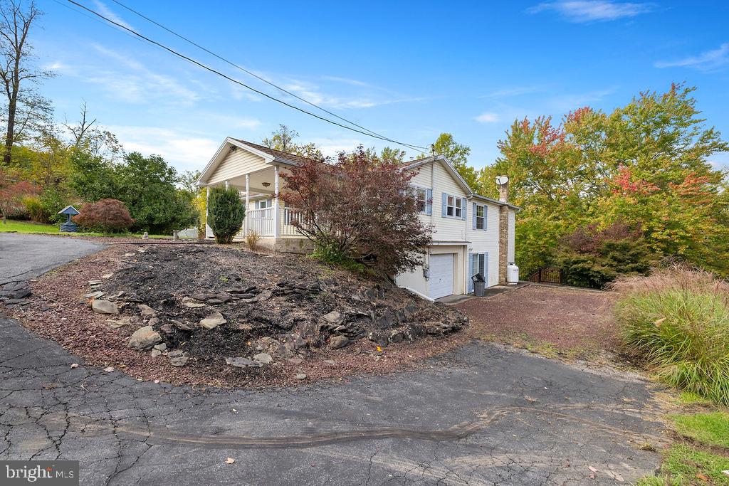 2025 POTTS HILL ROAD