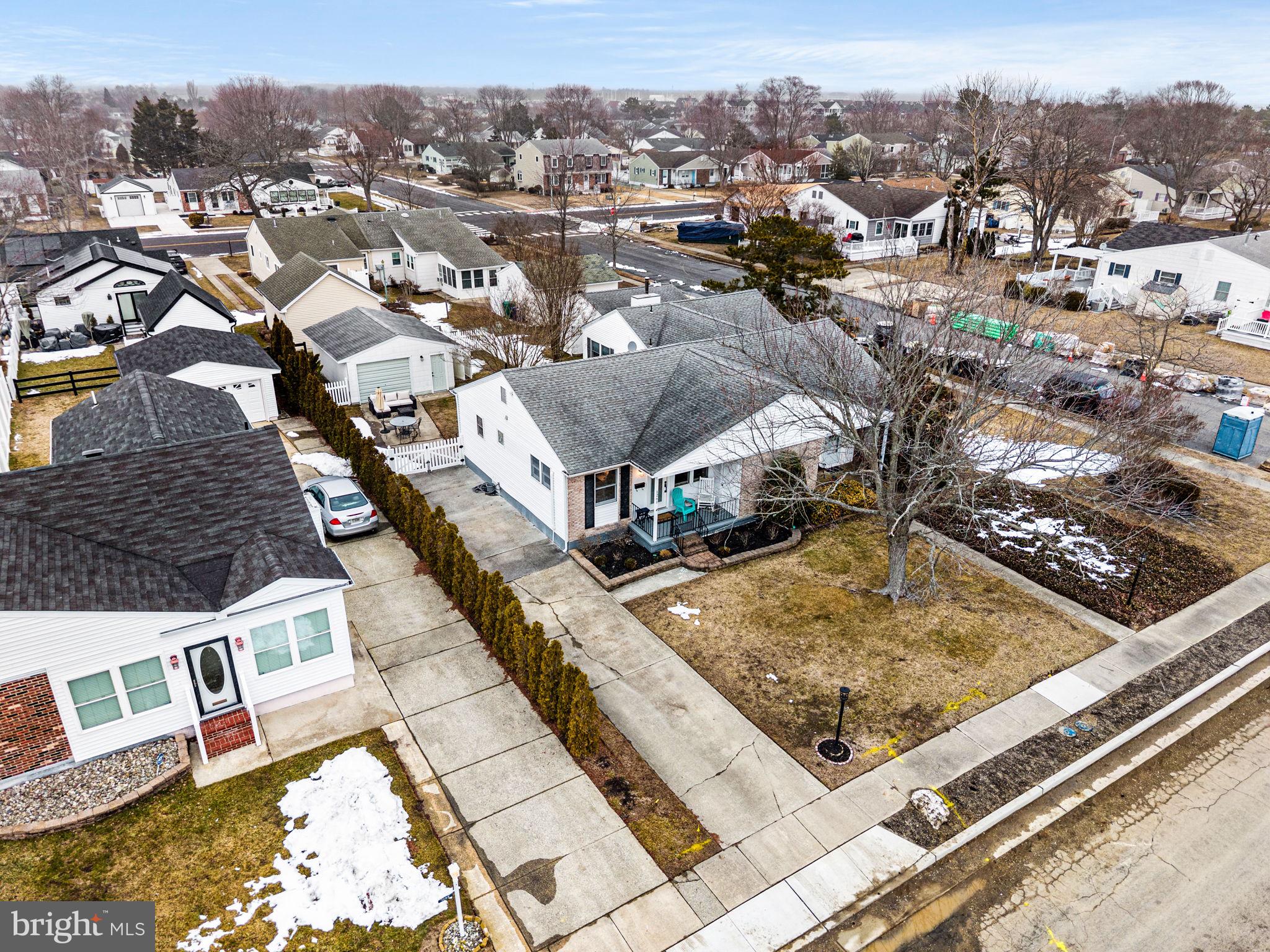 1261 ILLINOIS AVENUE