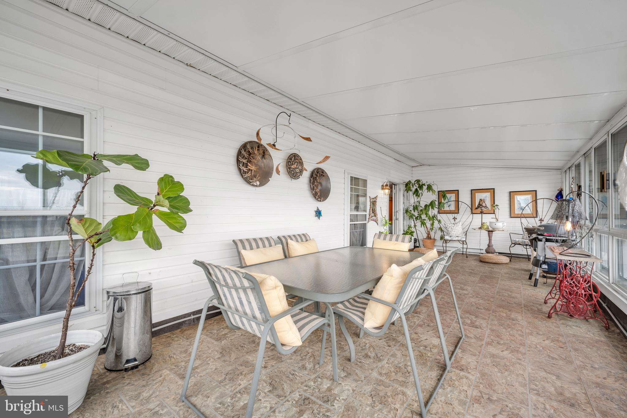 CENTENNIAL STATION - Residential