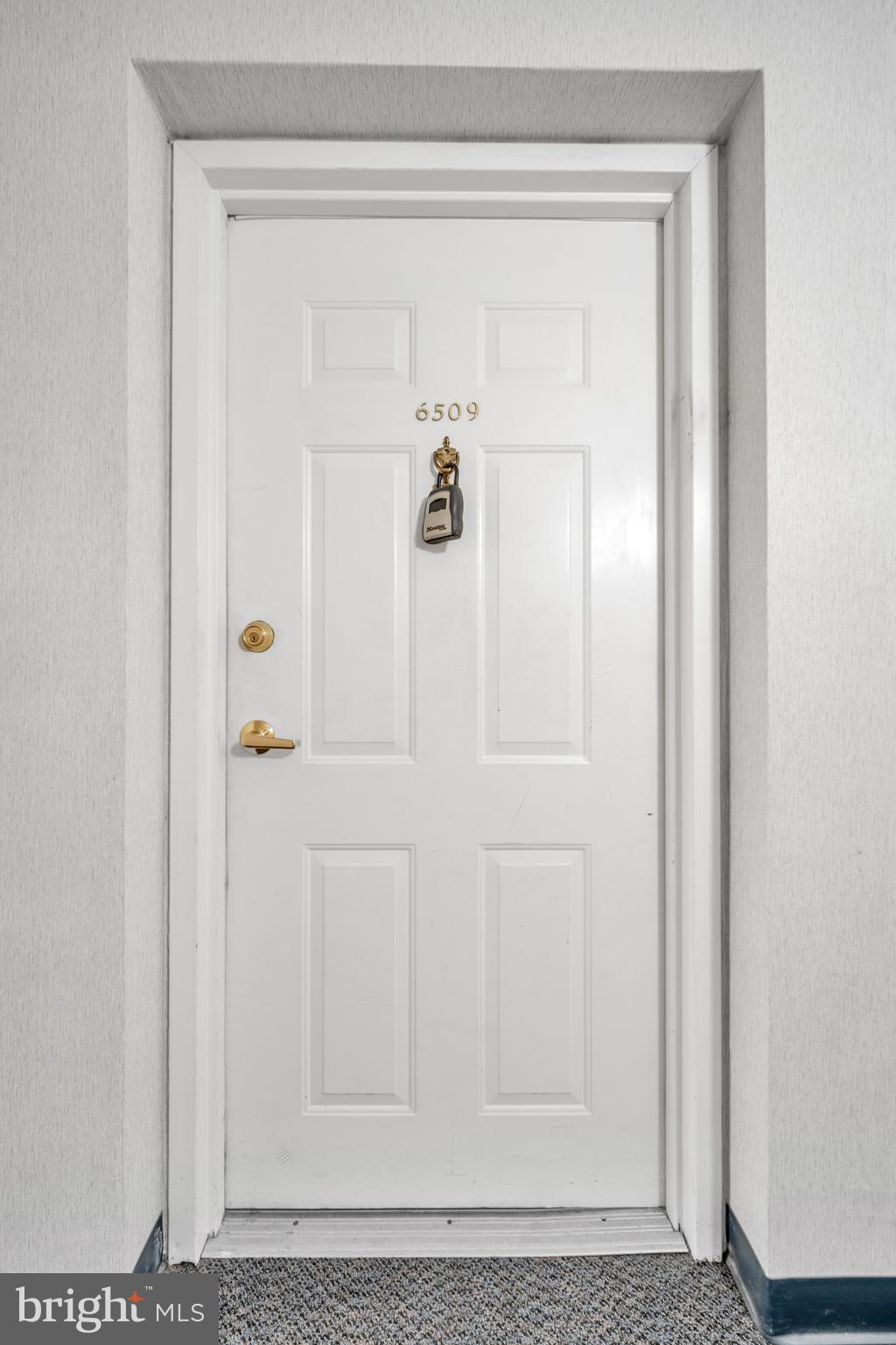 CENTENNIAL STATION - Residential