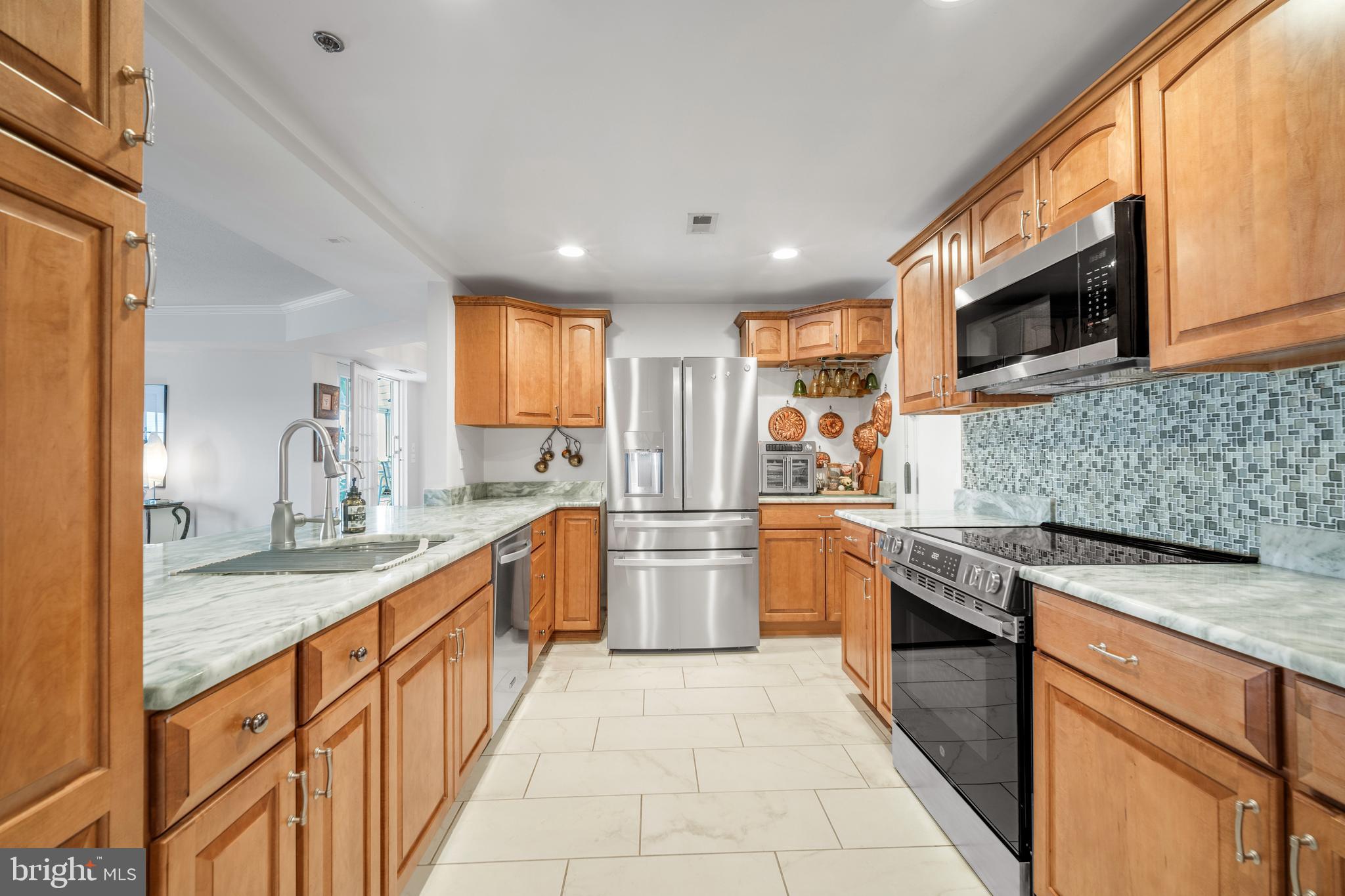 CENTENNIAL STATION - Residential