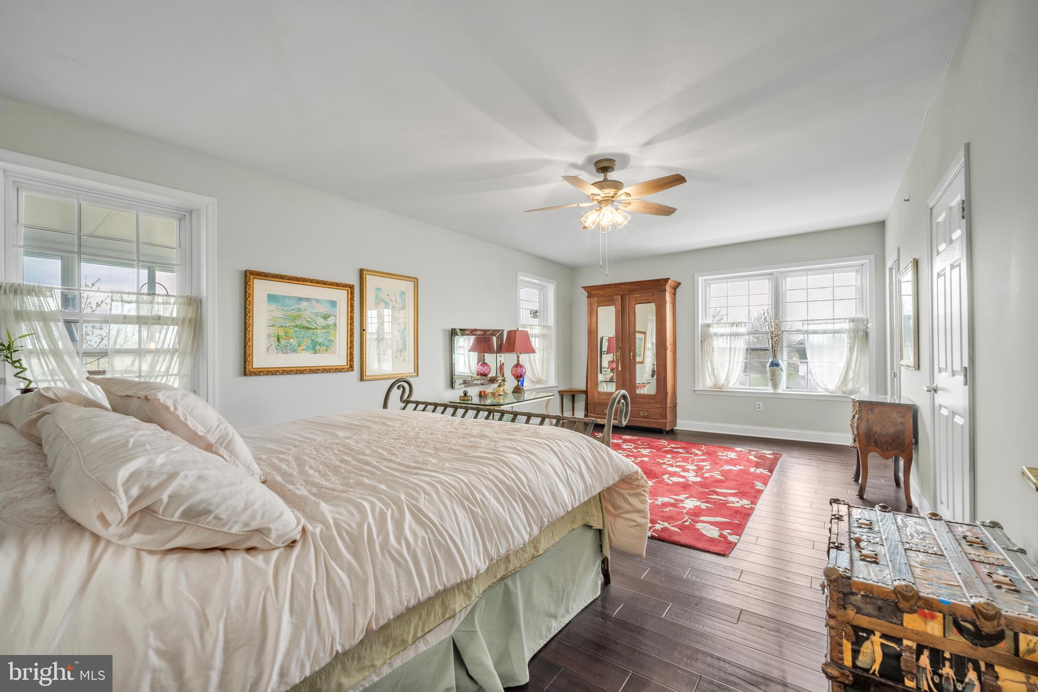 CENTENNIAL STATION - Residential