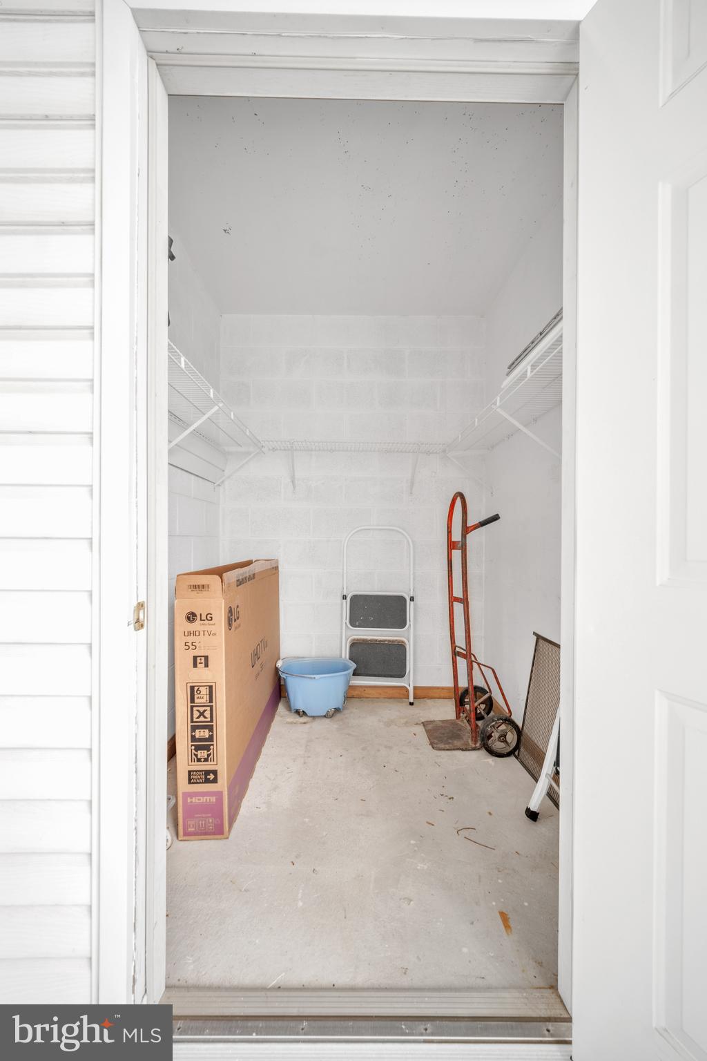 CENTENNIAL STATION - Residential