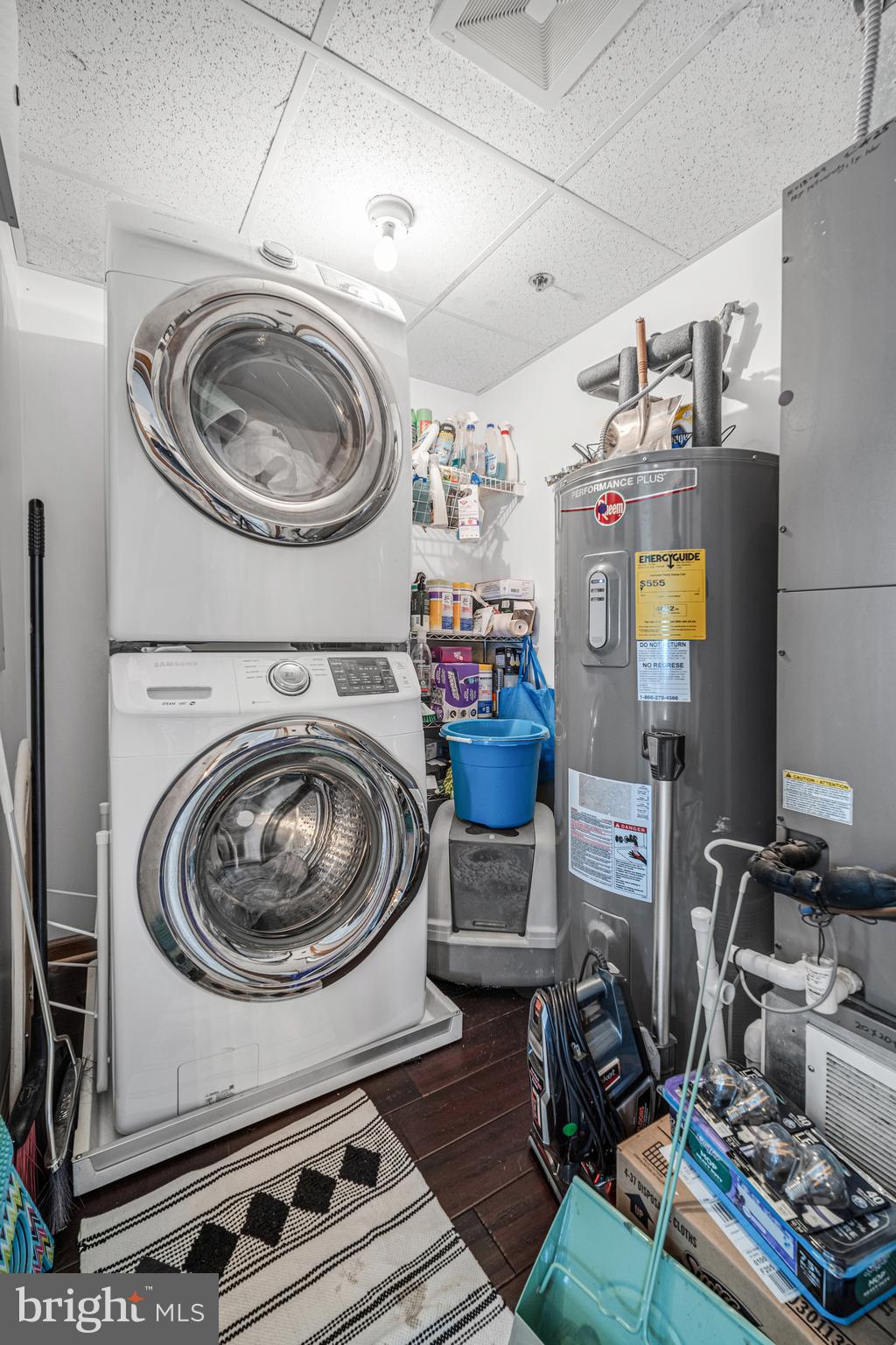 CENTENNIAL STATION - Residential