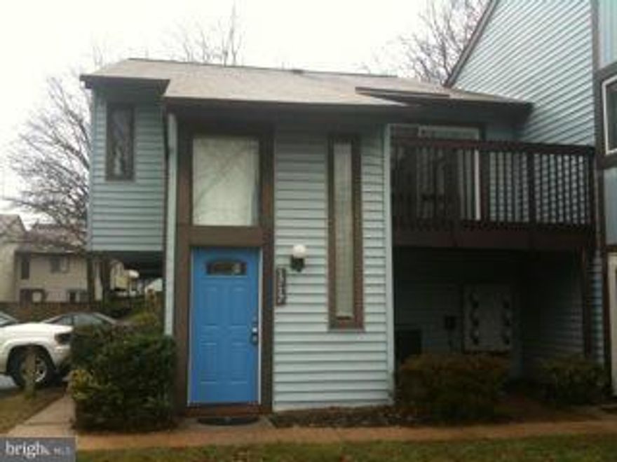 3 Bedroom, 2 Bath Condo is located in the Heart of Crofton. Best opportunity to own a three bedroom under $200,000. 2 Story Foyer with Main Level area containing all other rooms. New Stove, Dishwasher, Washer, Dryer and New Carpeting throughout. New remodeled Bathrooms. Enjoy sitting on the deck overlooking the lake with all of its wildlife. Garage and one parking space comes with condo. Must see.