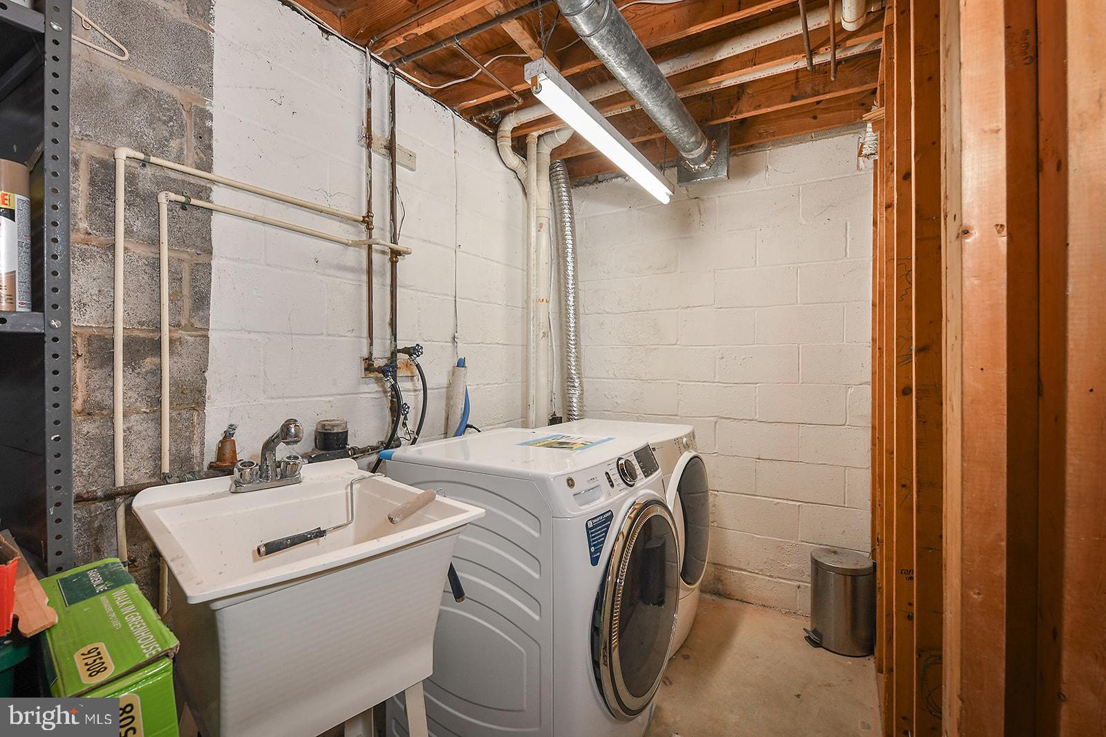 MILLWOOD - Residential Lease