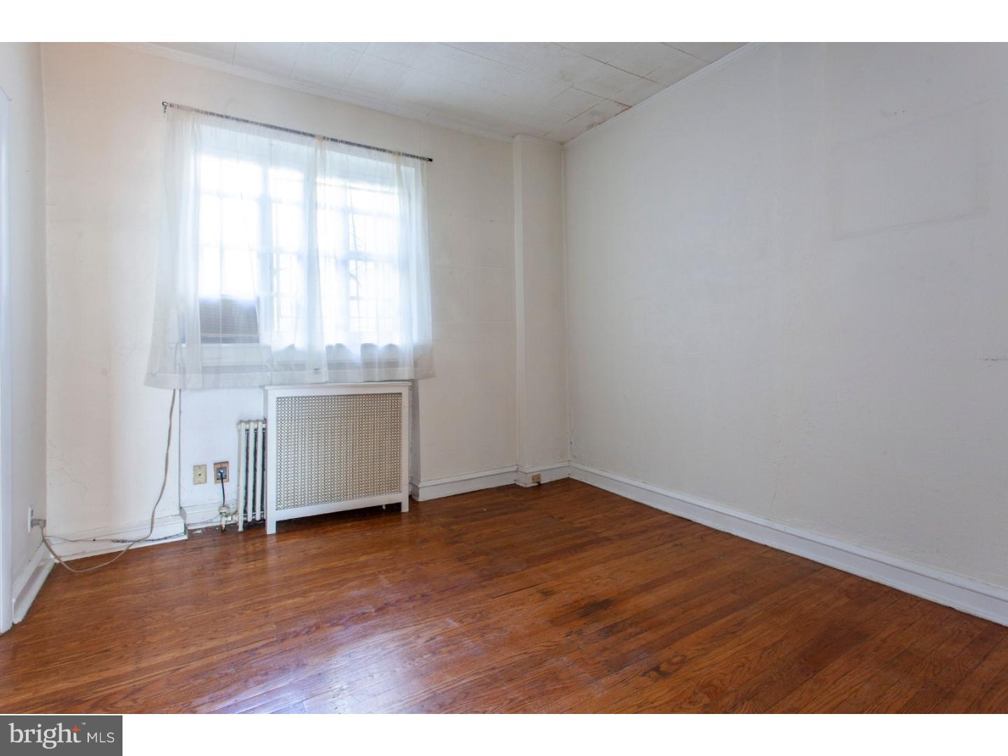 WASHINGTON SQ WEST - Residential Income