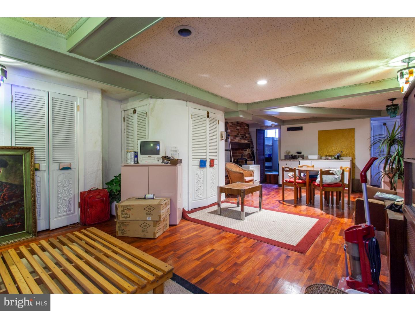 WASHINGTON SQ WEST - Residential Income