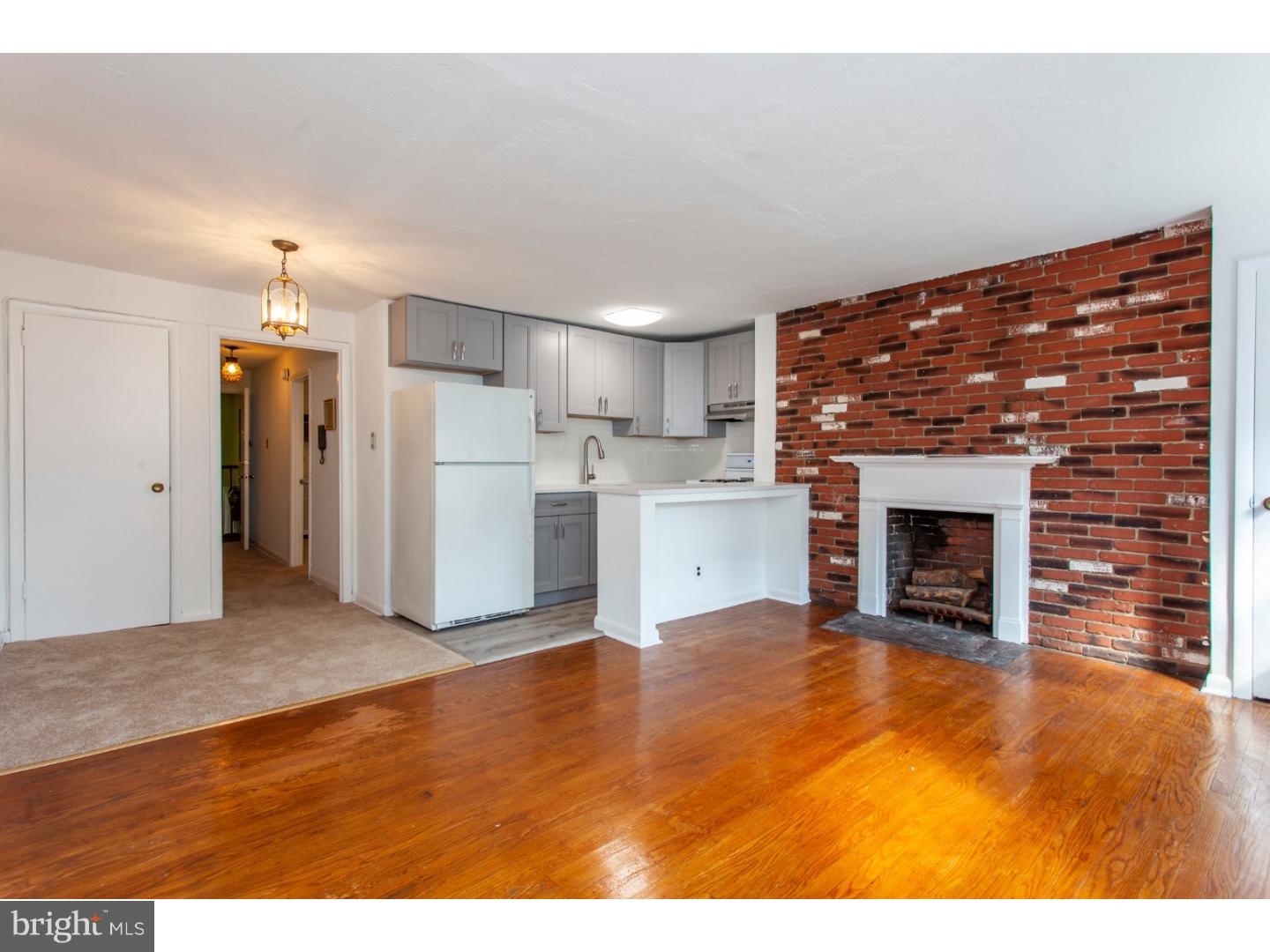 WASHINGTON SQ WEST - Residential Income