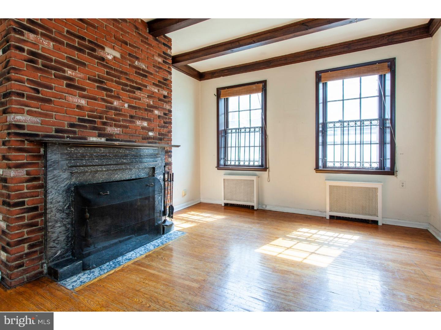 WASHINGTON SQ WEST - Residential Income