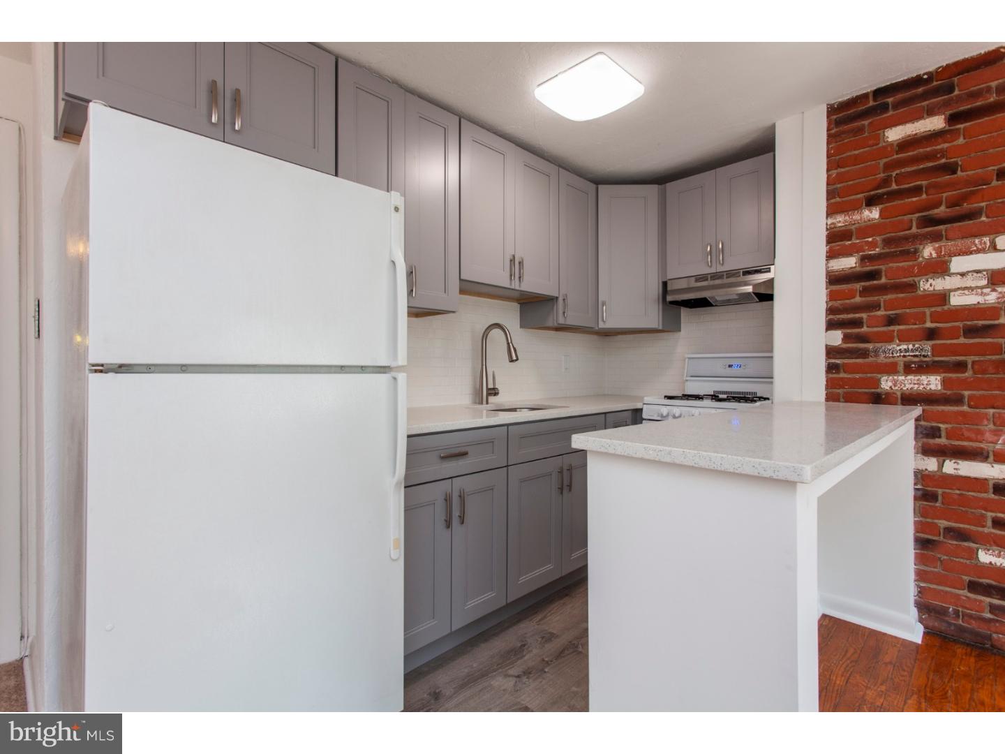 WASHINGTON SQ WEST - Residential Income