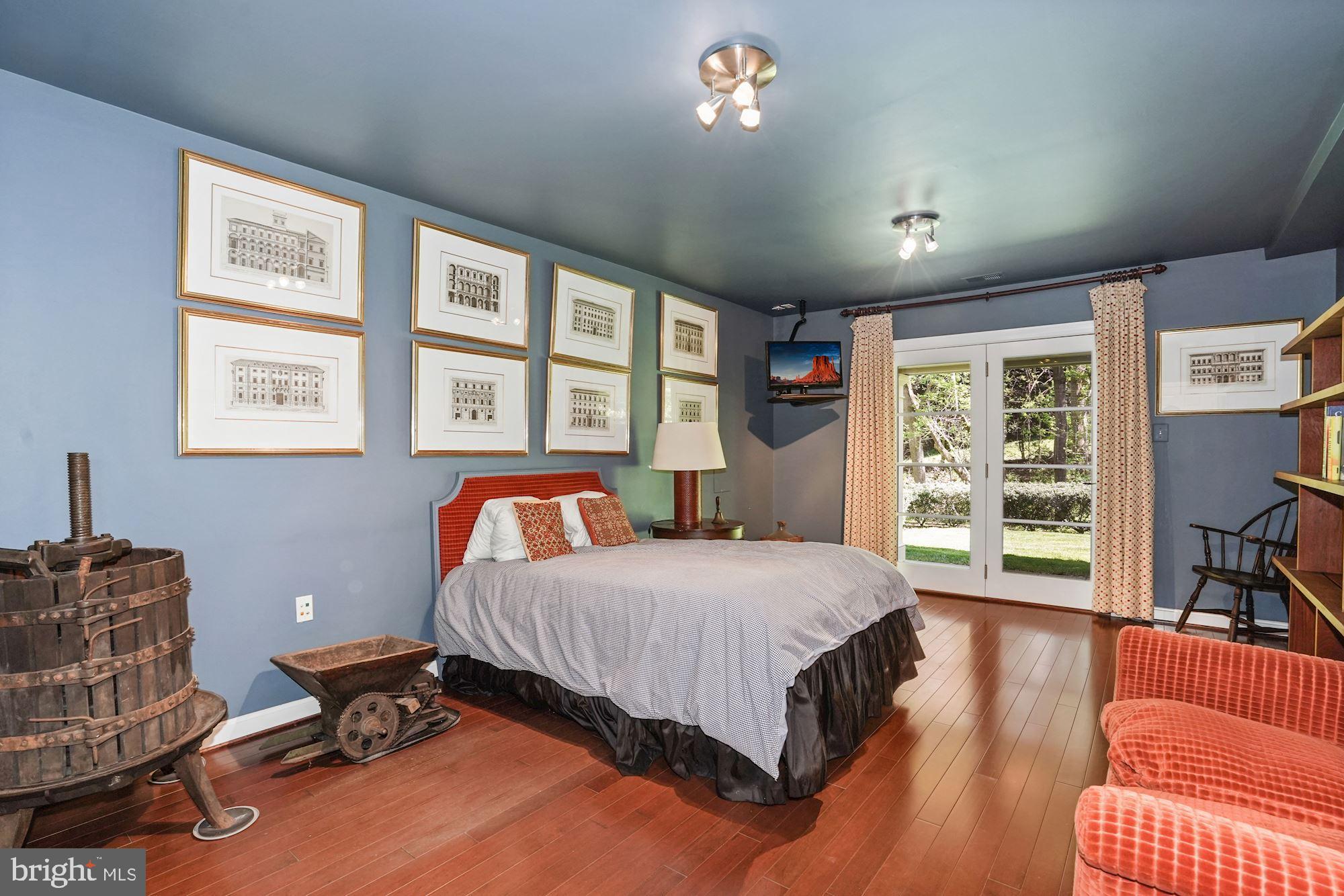 MERRYWOOD ON THE POTOMAC - Residential