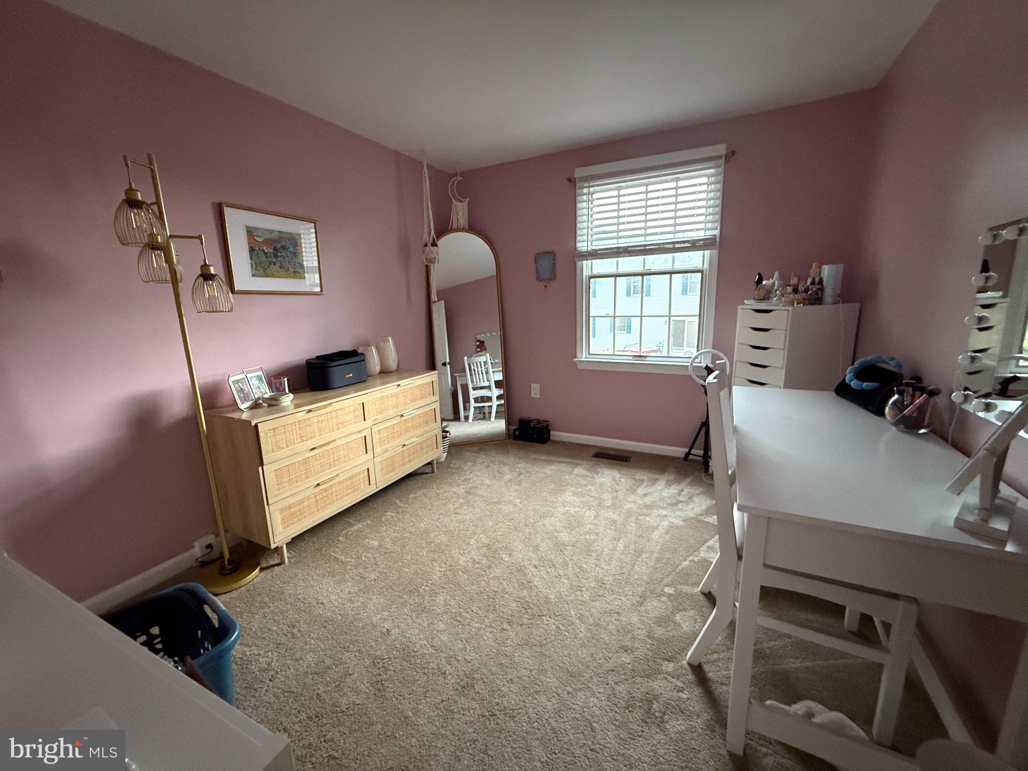 8208 RED WING COURT