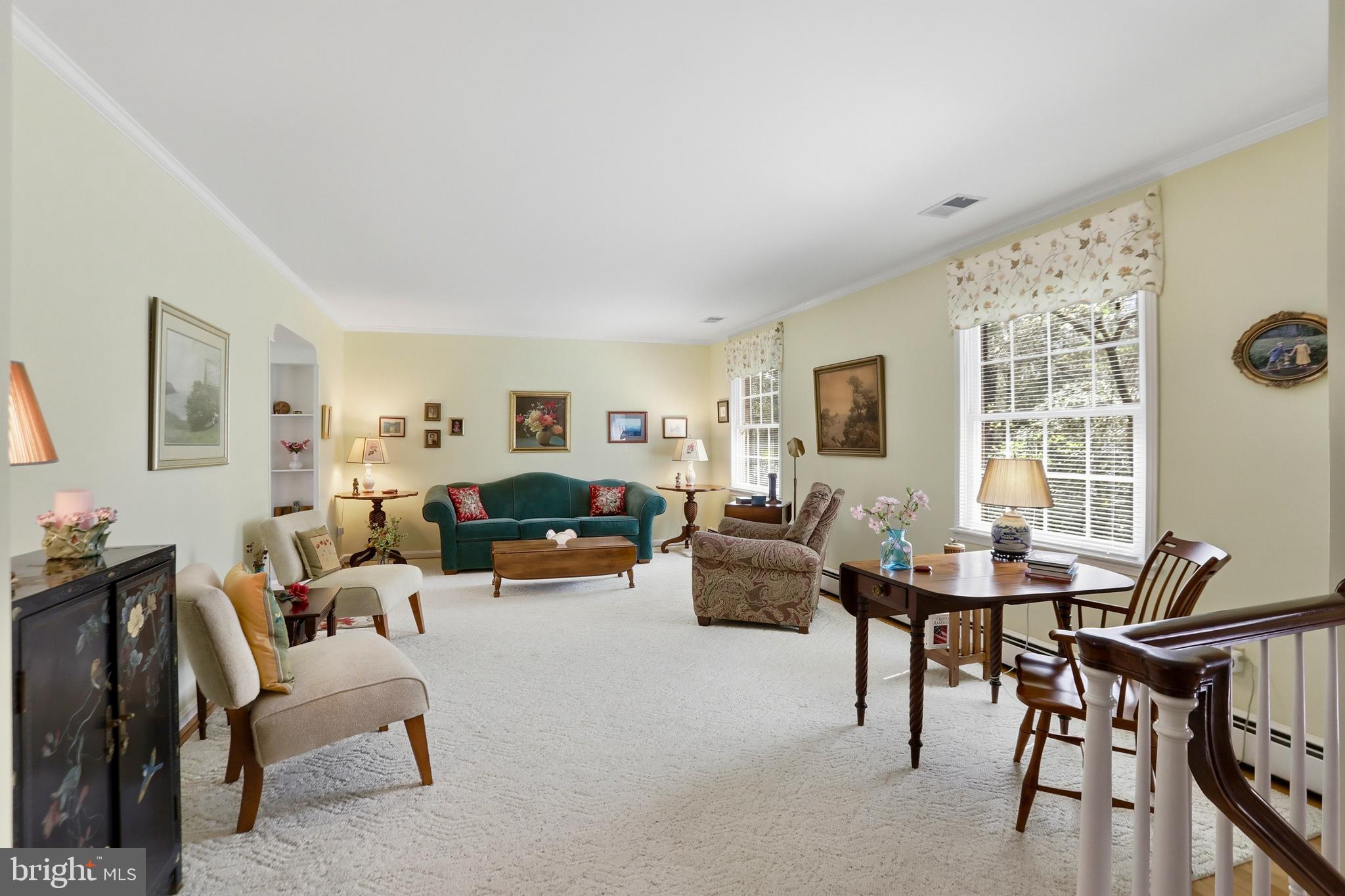 RESTON - Residential
