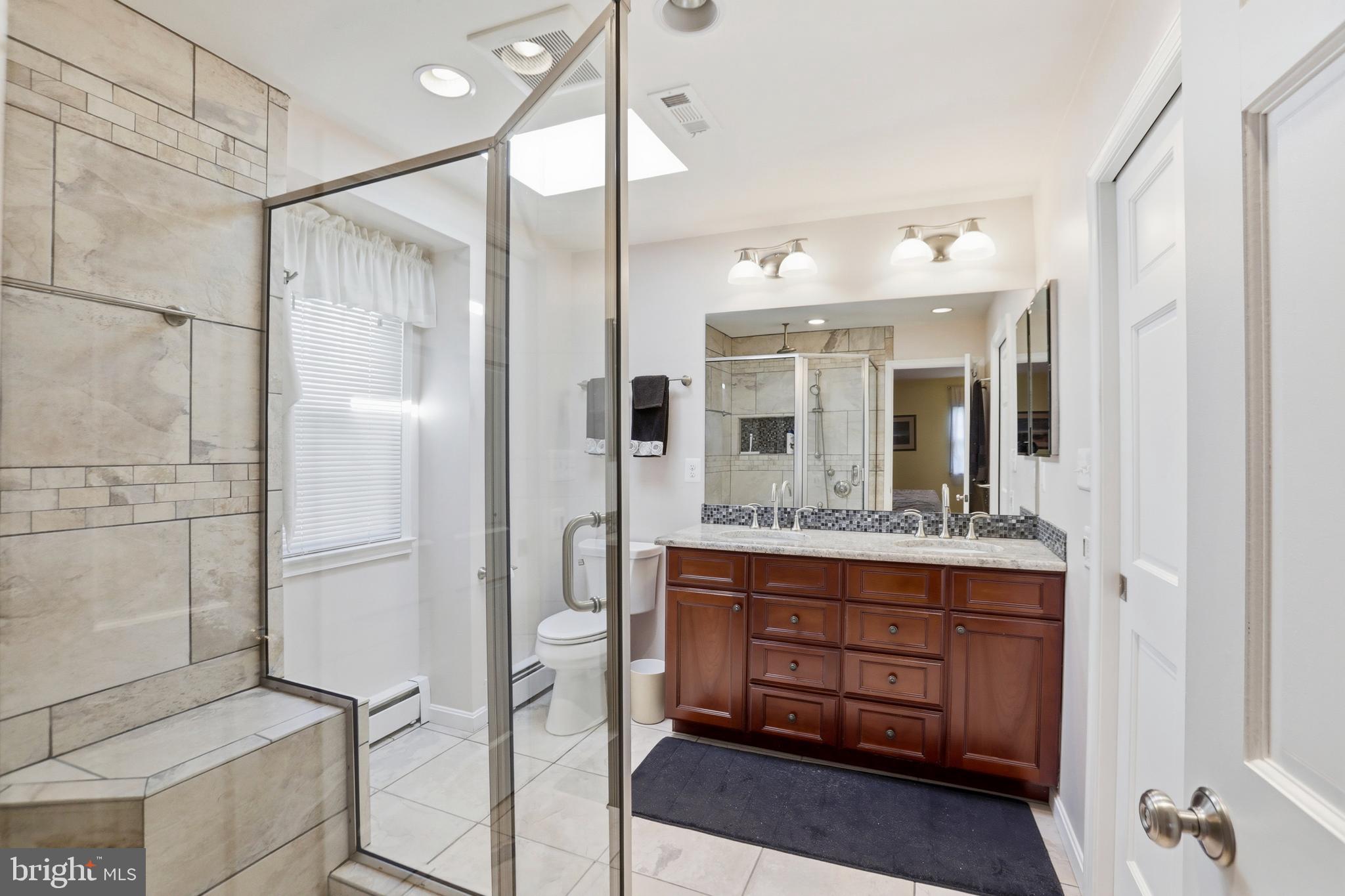 RESTON - Residential