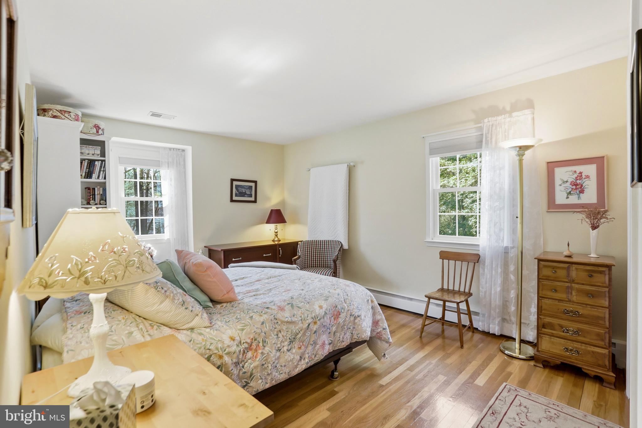 RESTON - Residential