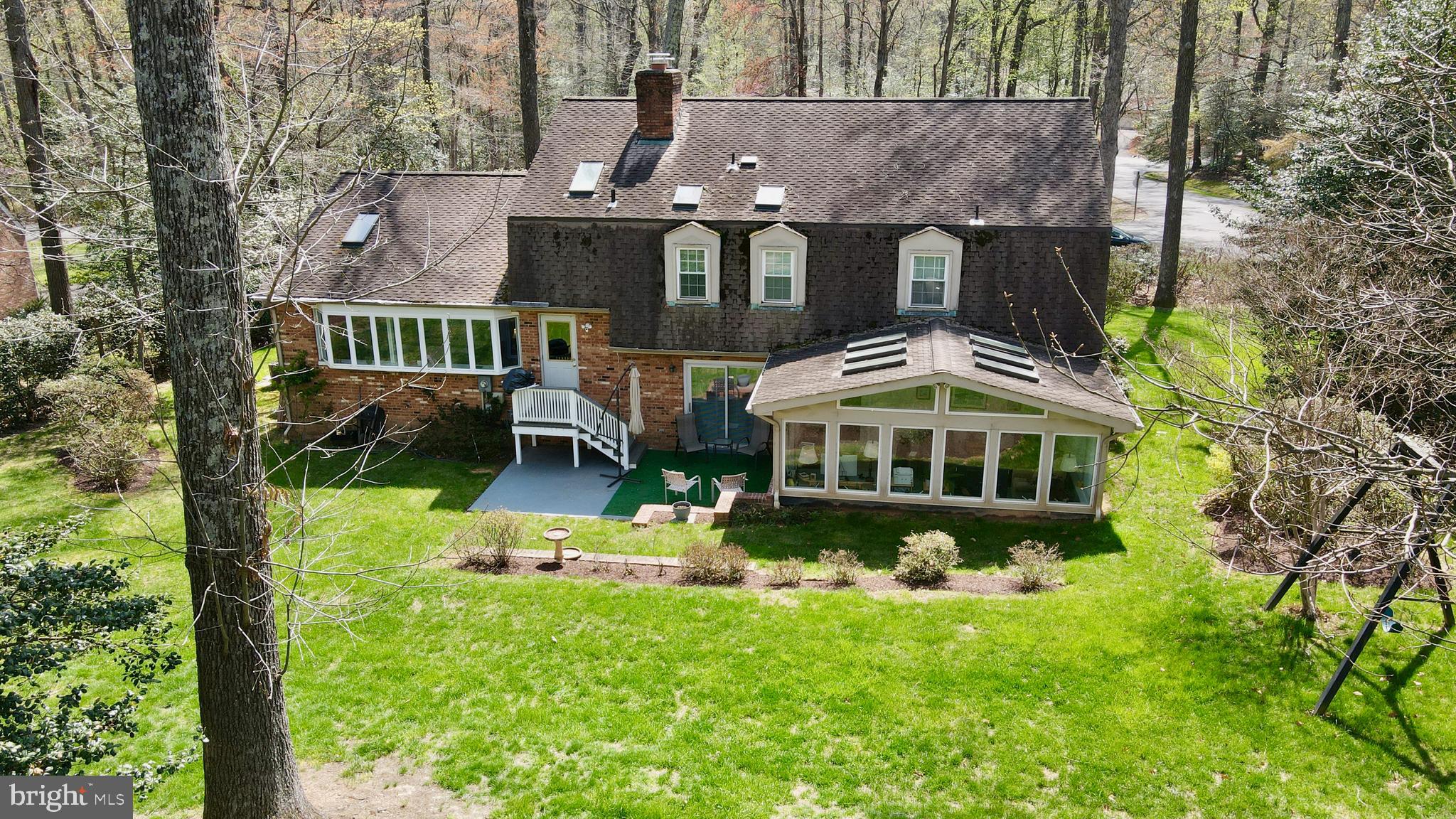 RESTON - Residential