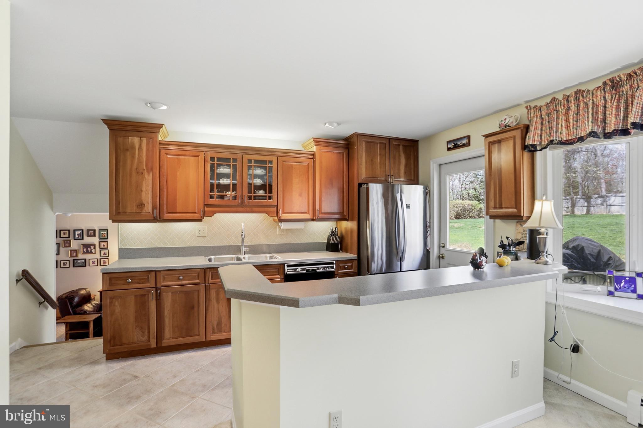 RESTON - Residential