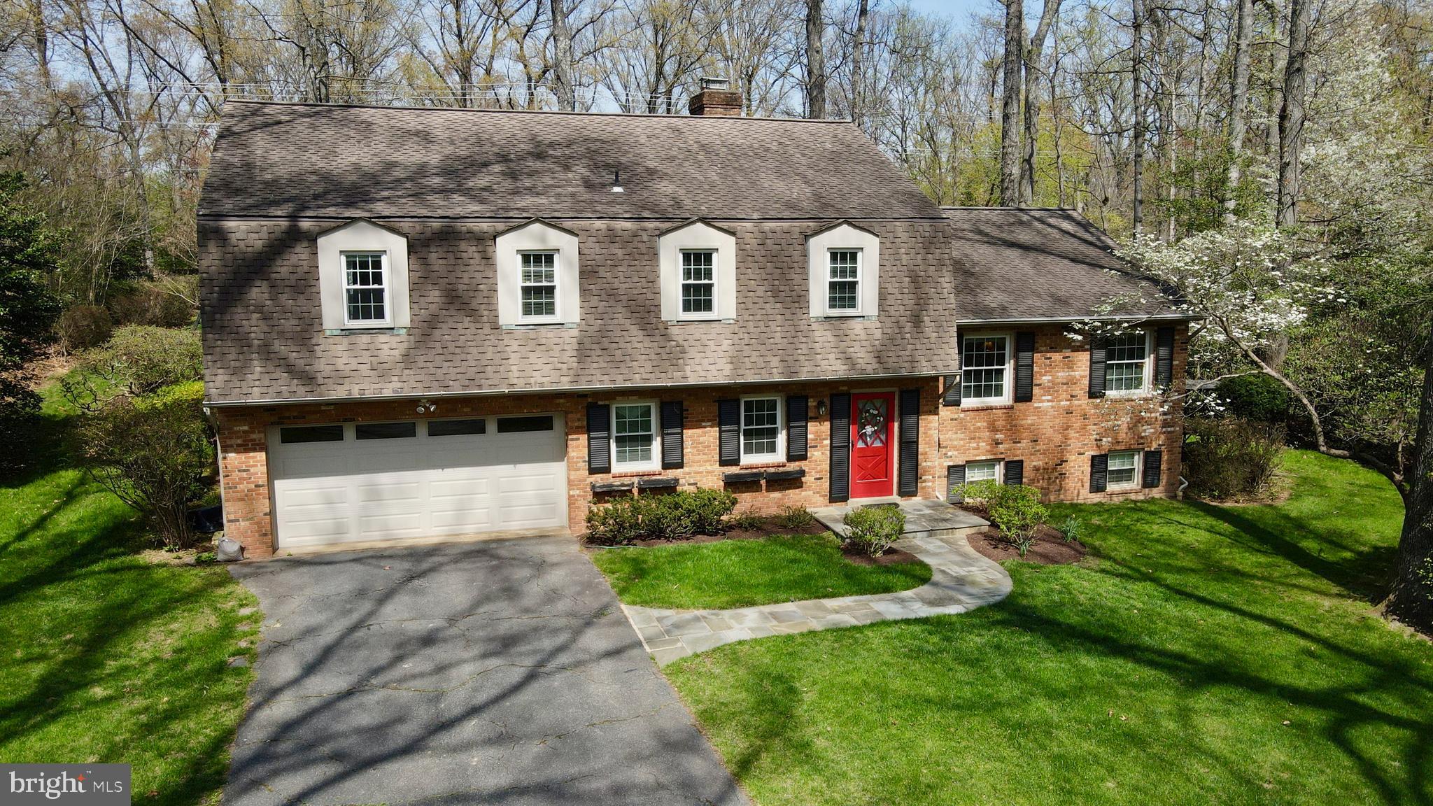 RESTON - Residential