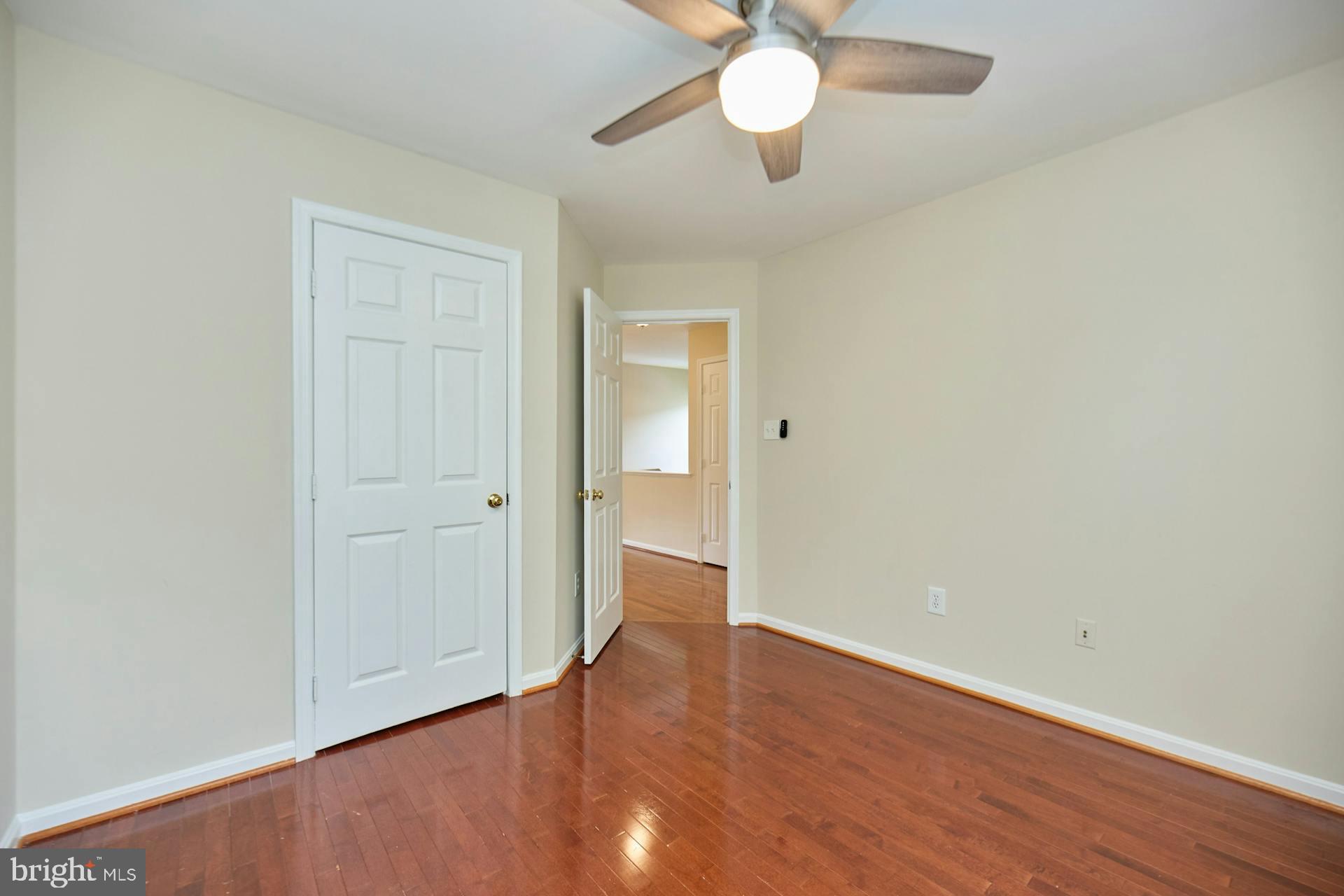 NORTH HART RUN - Residential