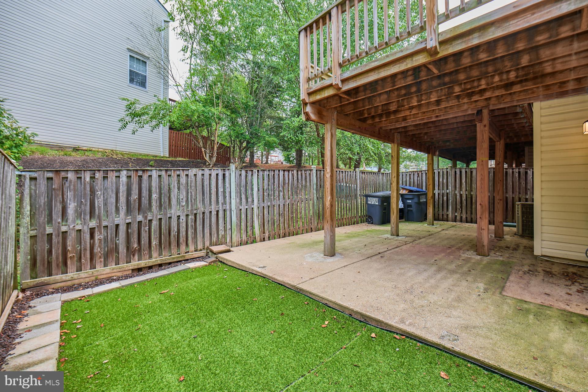 NORTH HART RUN - Residential