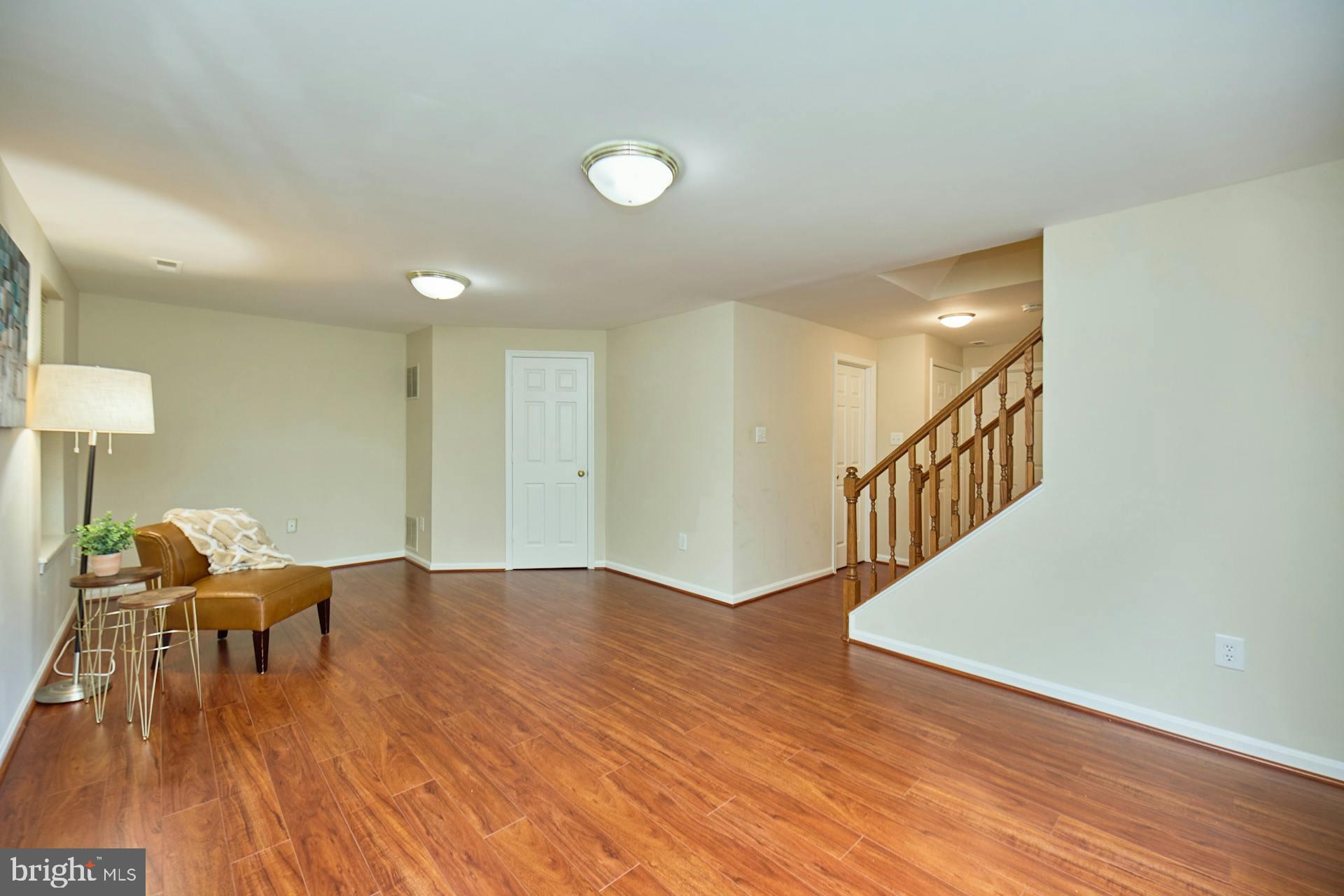 NORTH HART RUN - Residential