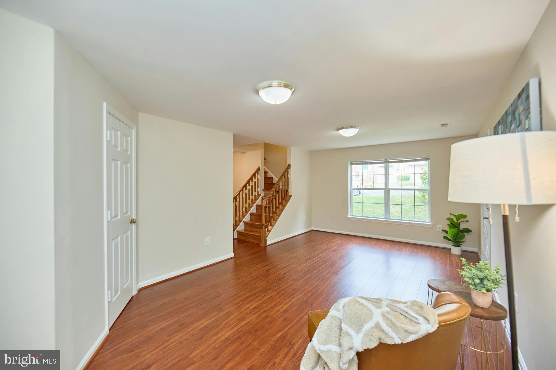 NORTH HART RUN - Residential