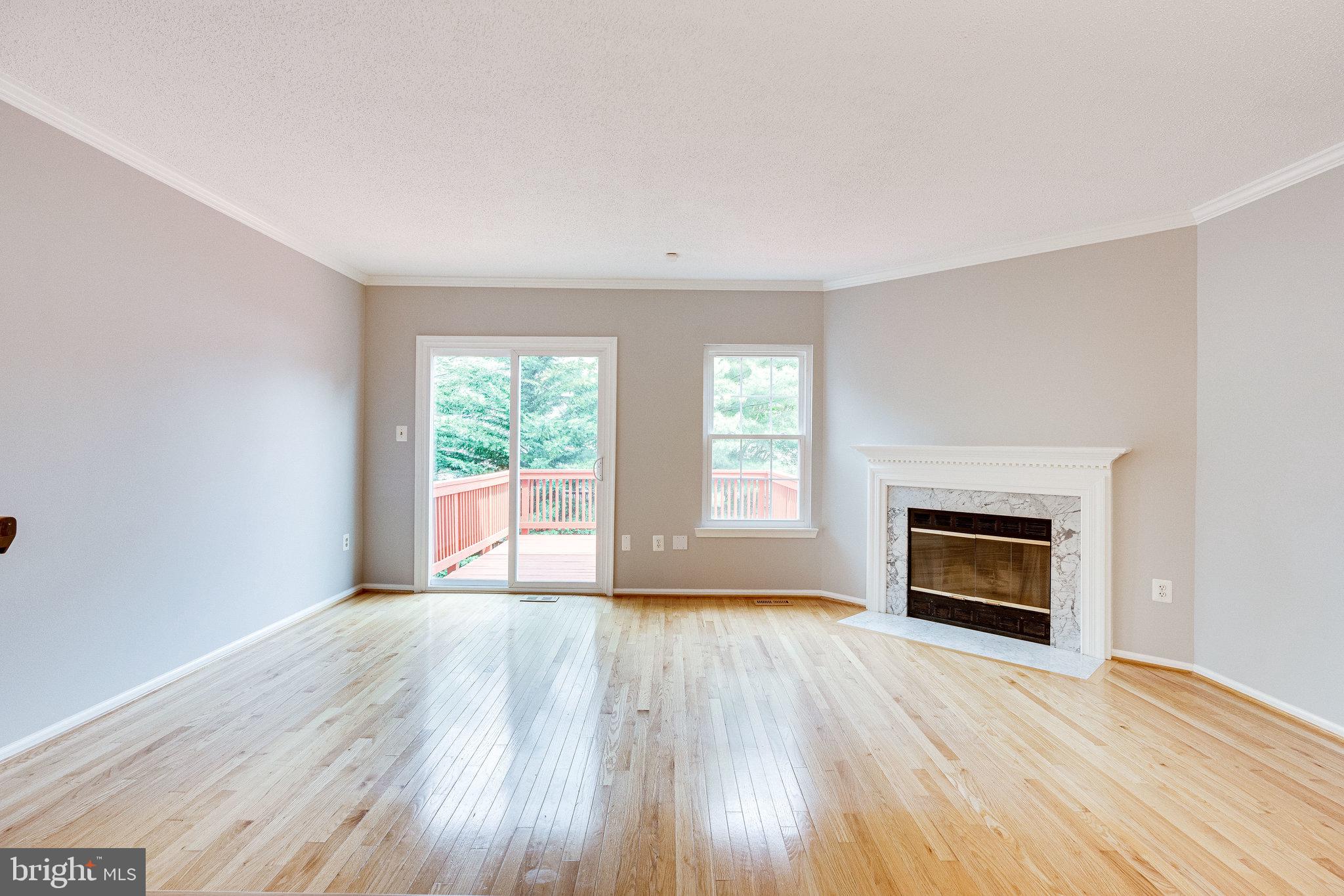 SINGLETONS GROVE - Residential Lease