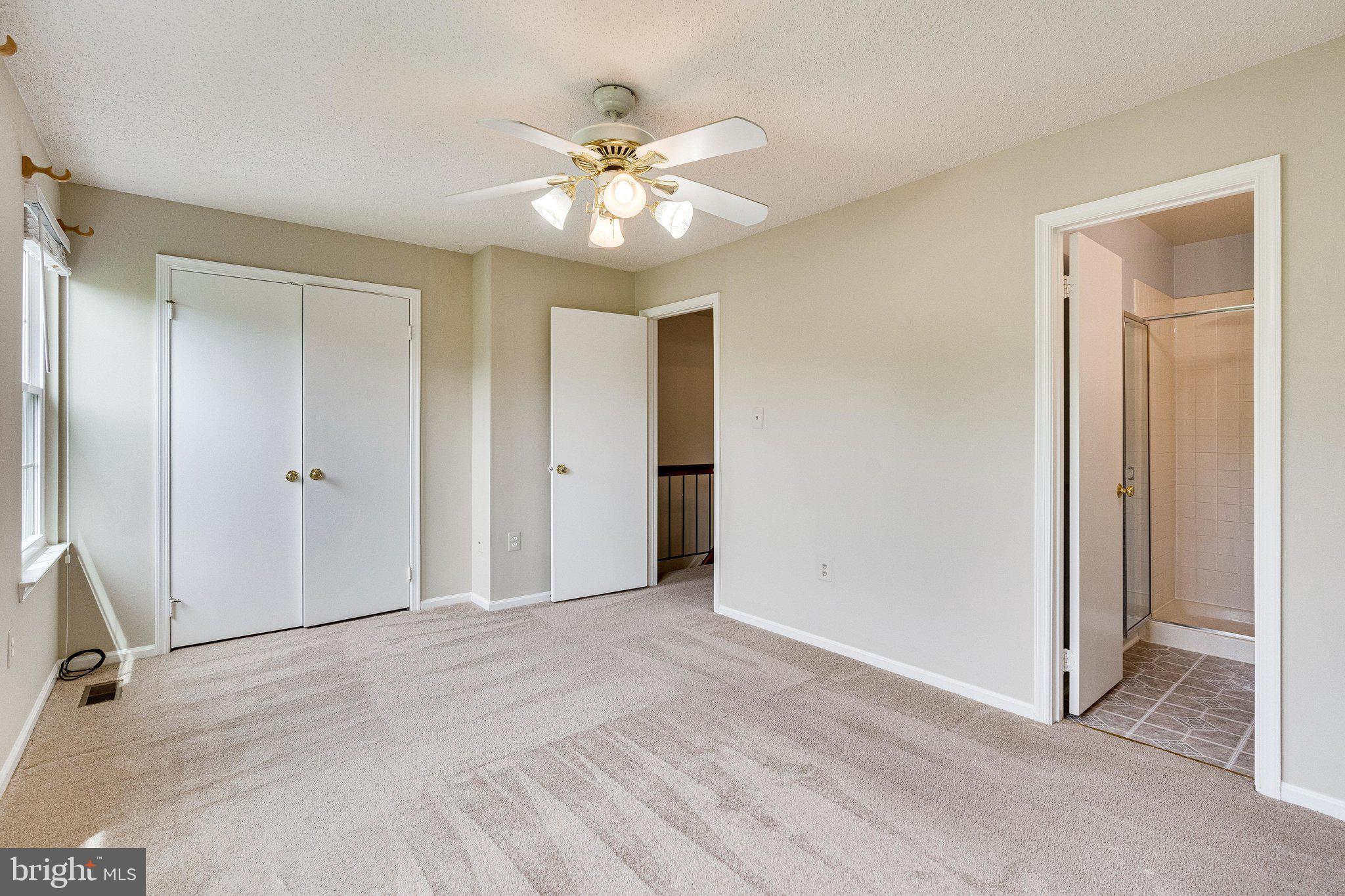 SINGLETONS GROVE - Residential Lease