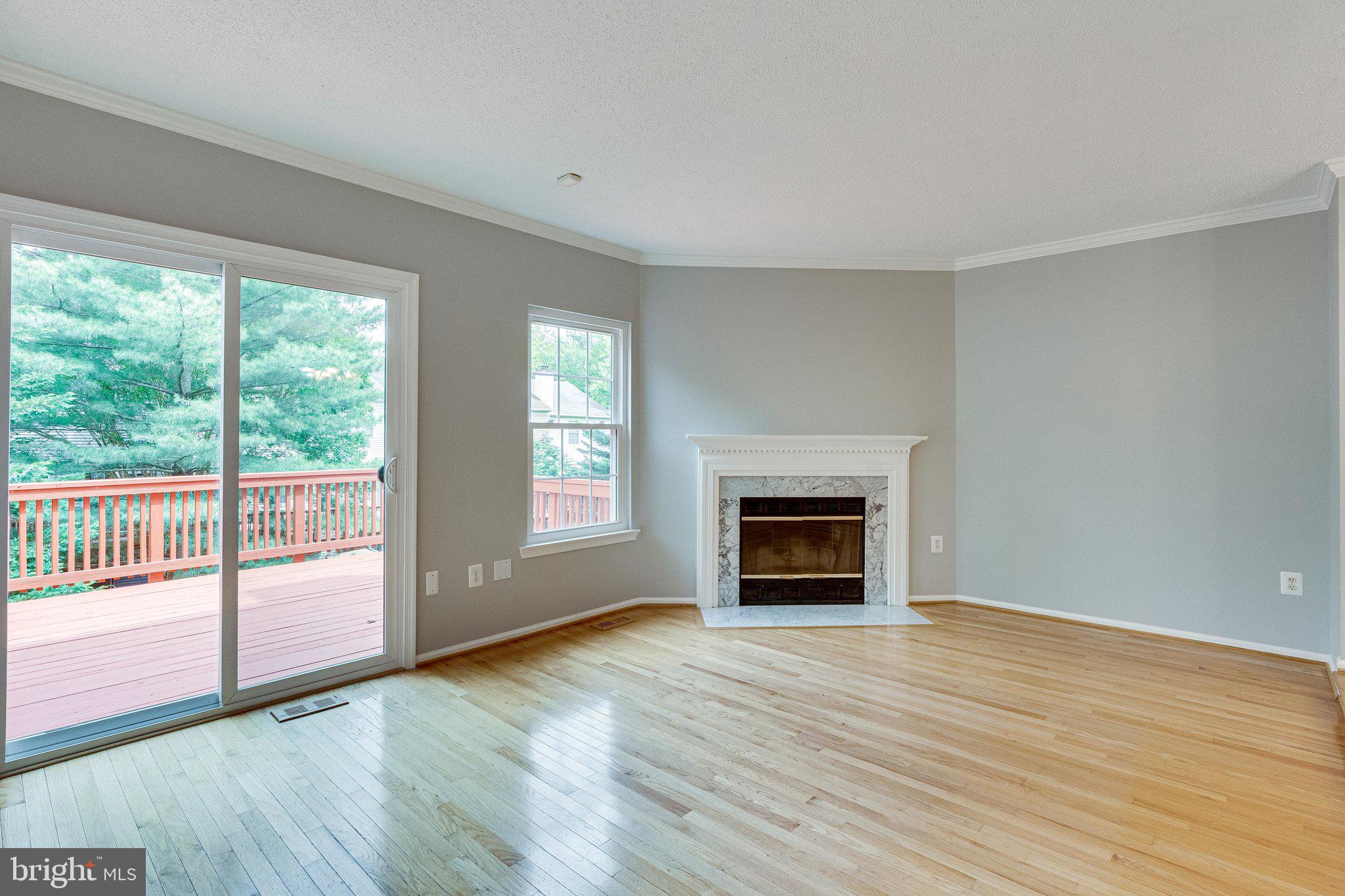 SINGLETONS GROVE - Residential Lease