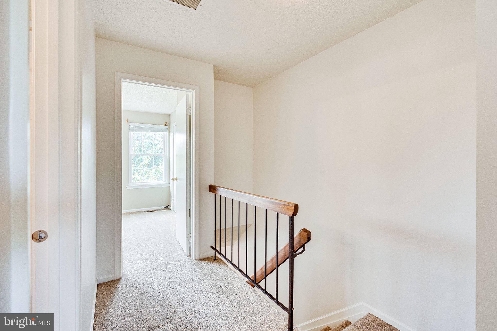 SINGLETONS GROVE - Residential Lease