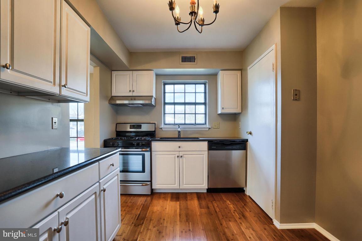 VALLEYBROOK - Residential