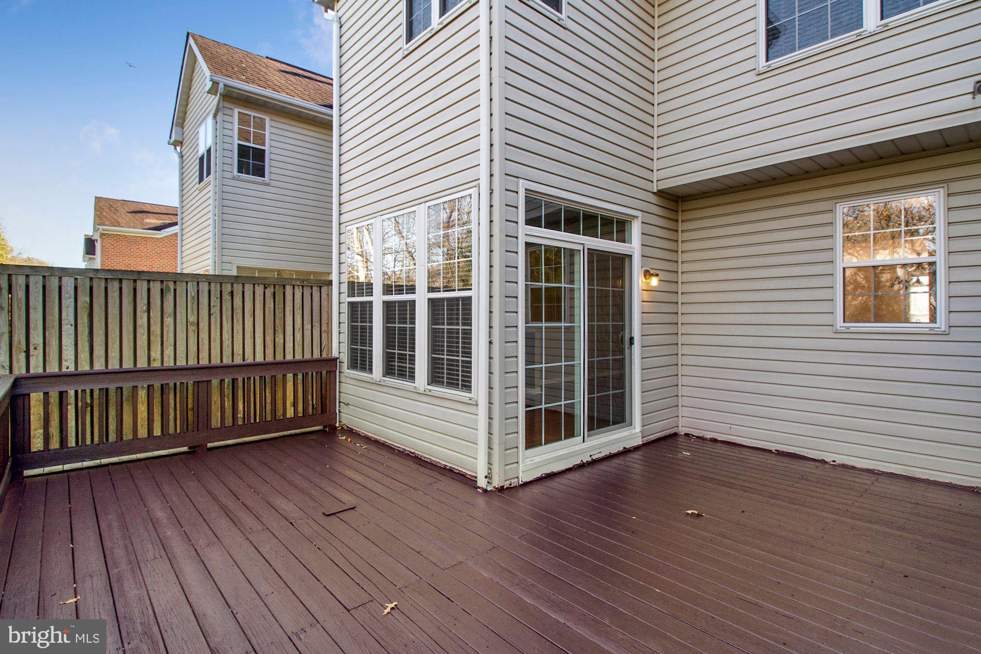 SOUTH RIVER COLONY - Residential