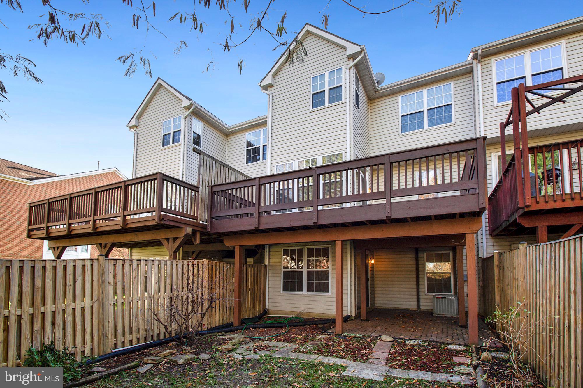 SOUTH RIVER COLONY - Residential