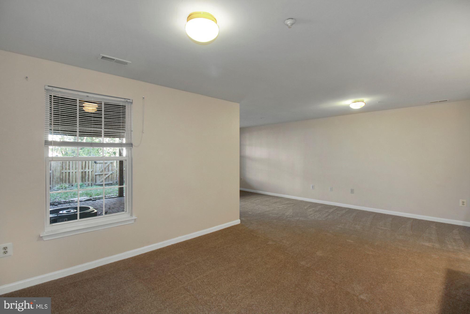 SOUTH RIVER COLONY - Residential