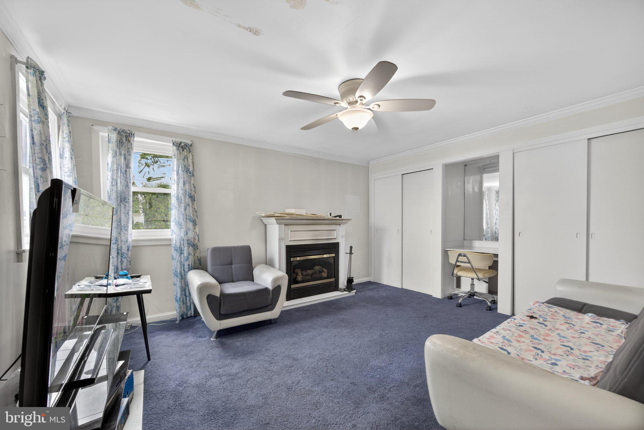 LEXINGTON PARK - Residential