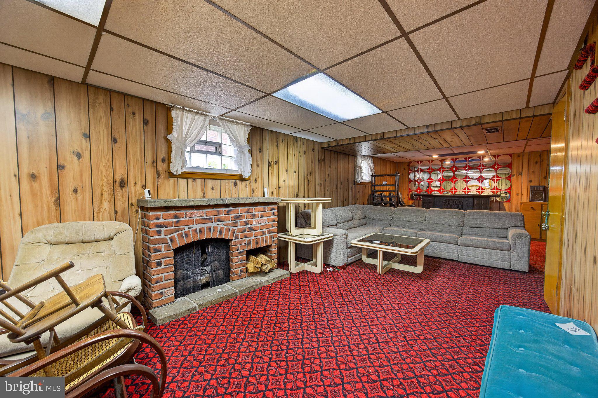 LEXINGTON PARK - Residential