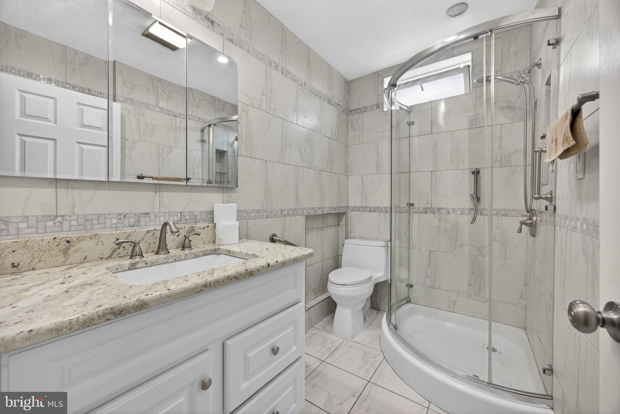 LEXINGTON PARK - Residential