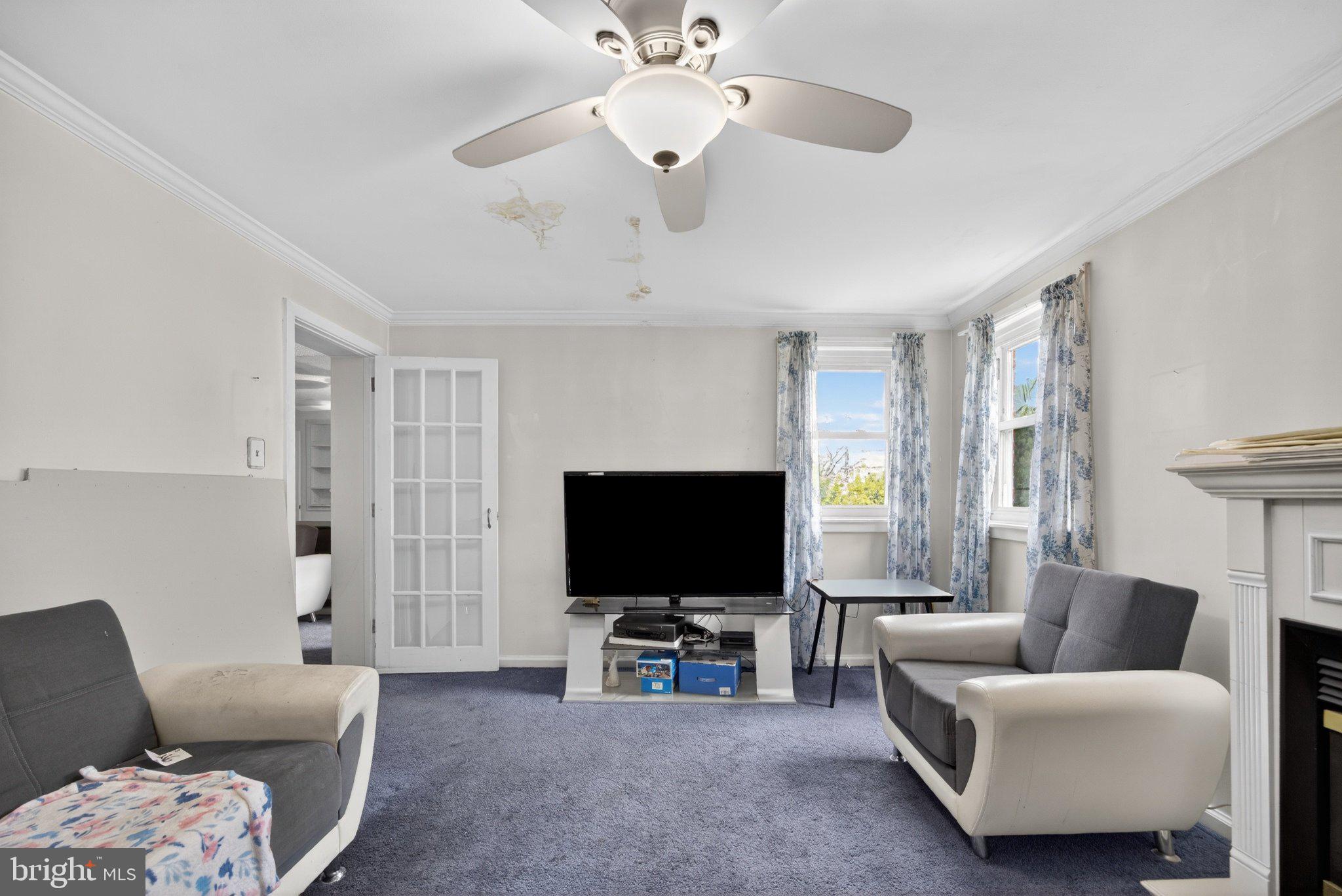 LEXINGTON PARK - Residential