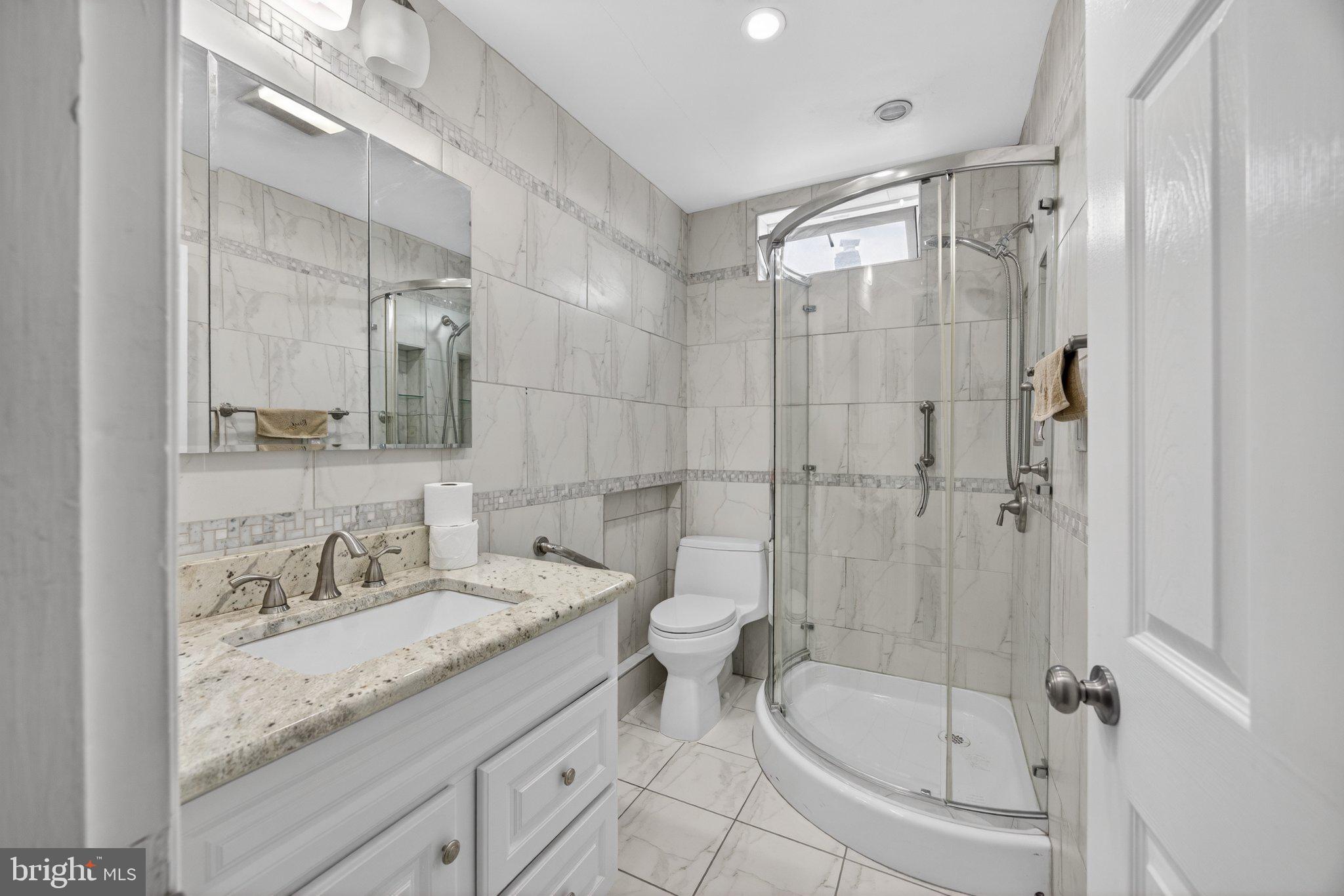 LEXINGTON PARK - Residential