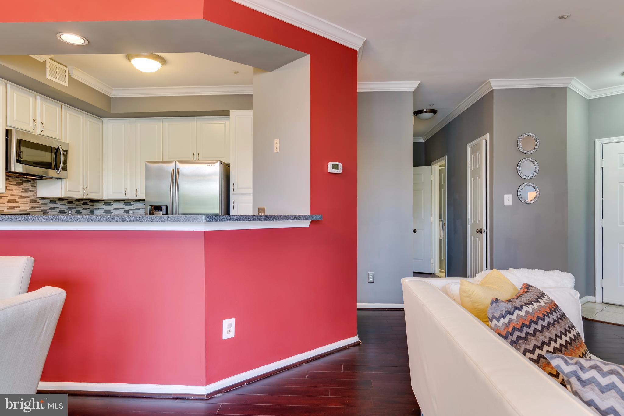 ETON SQUARE - Residential