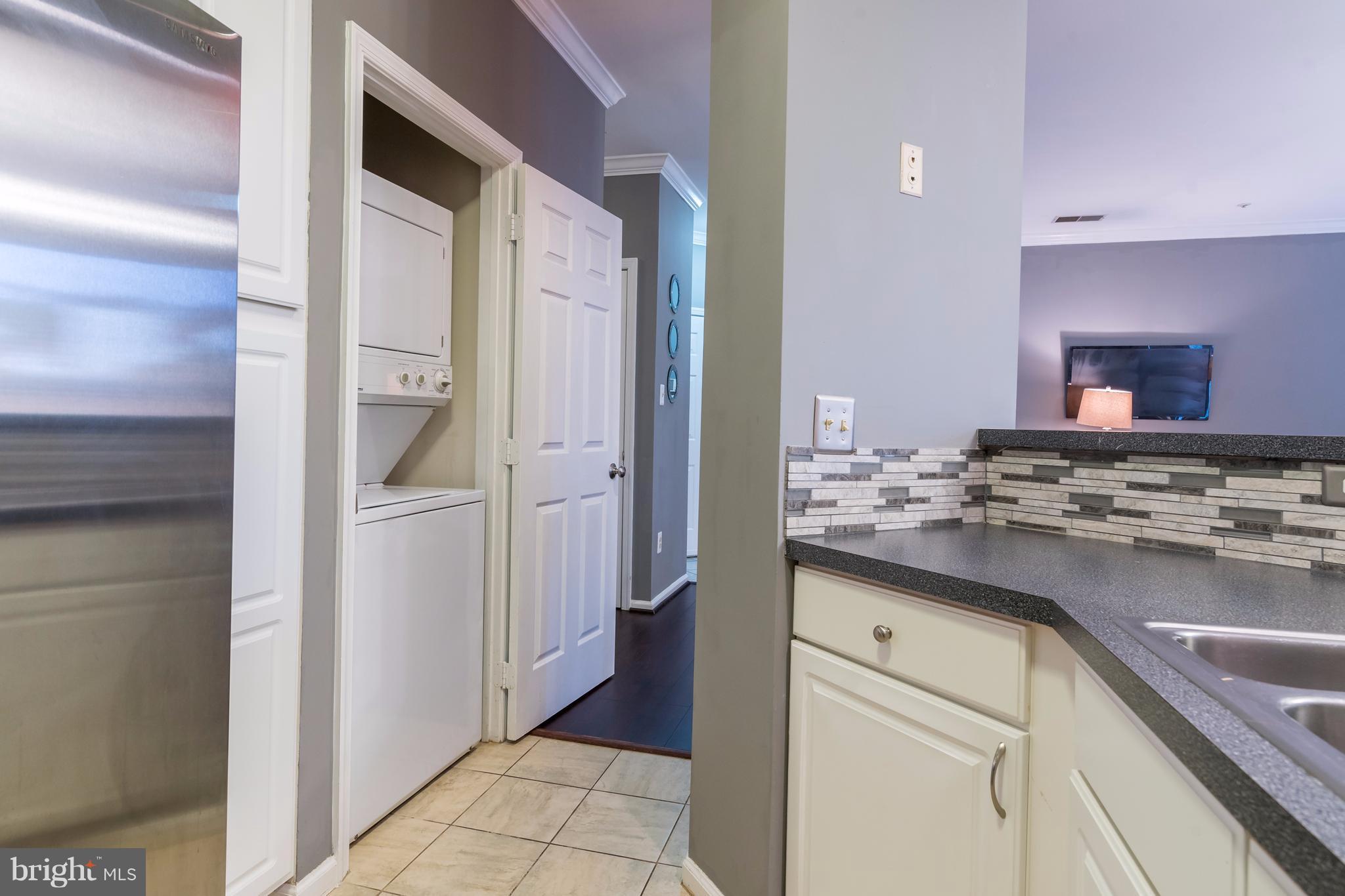 ETON SQUARE - Residential